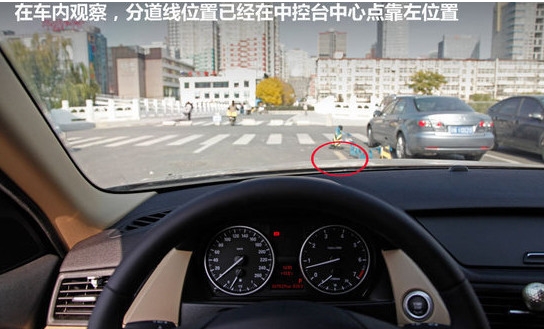 新手不用头疼 小编教你准确判断与周边车辆距离