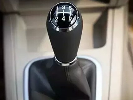 这些节油误区其实是在毁车 看看你中招了吗?